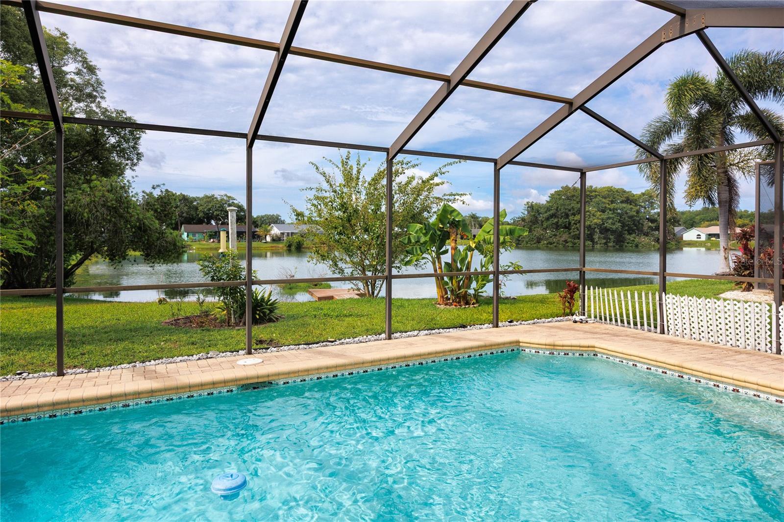 PARK LAKE ESTATES - Residential