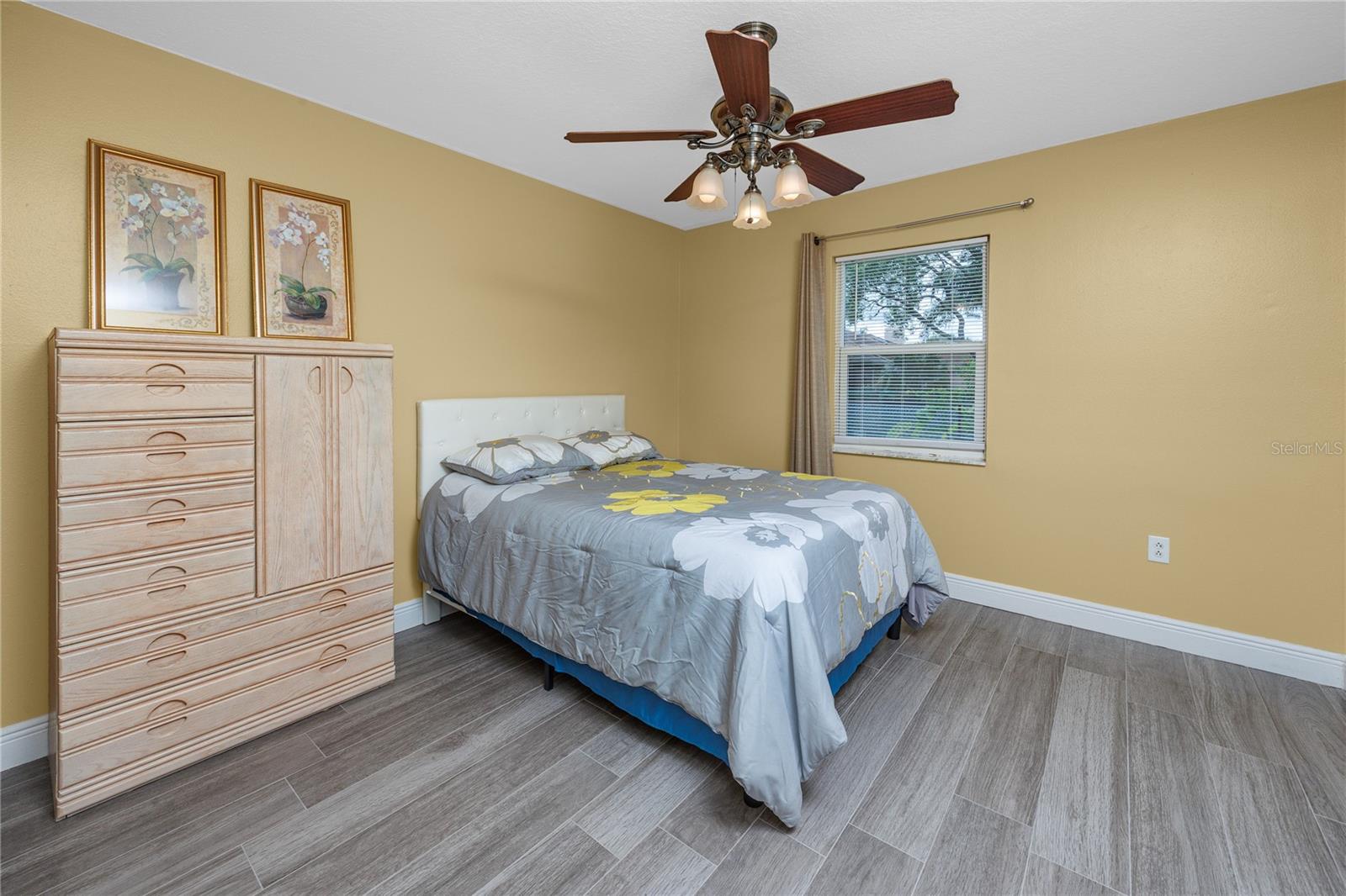 PARK LAKE ESTATES - Residential