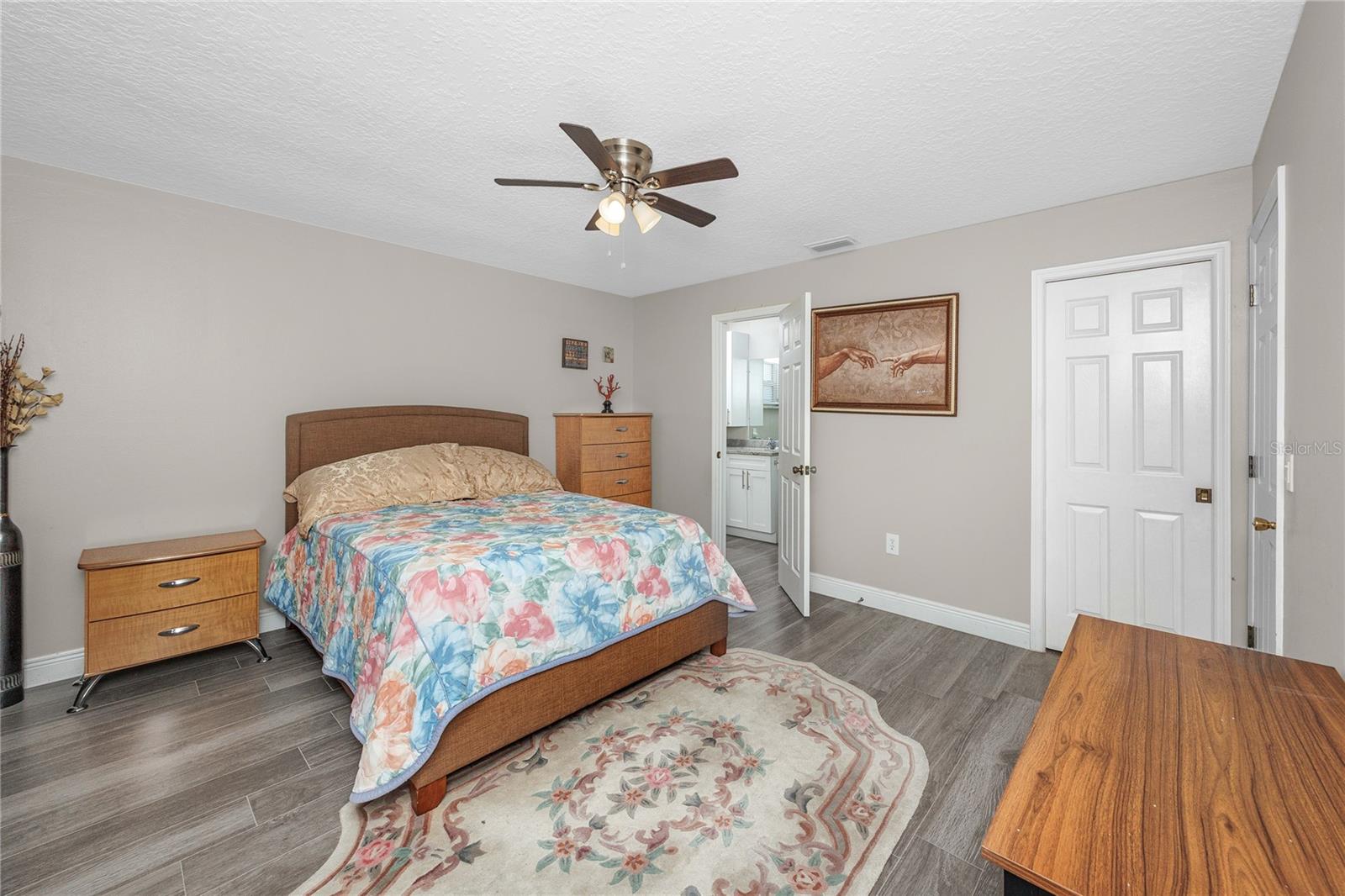 PARK LAKE ESTATES - Residential