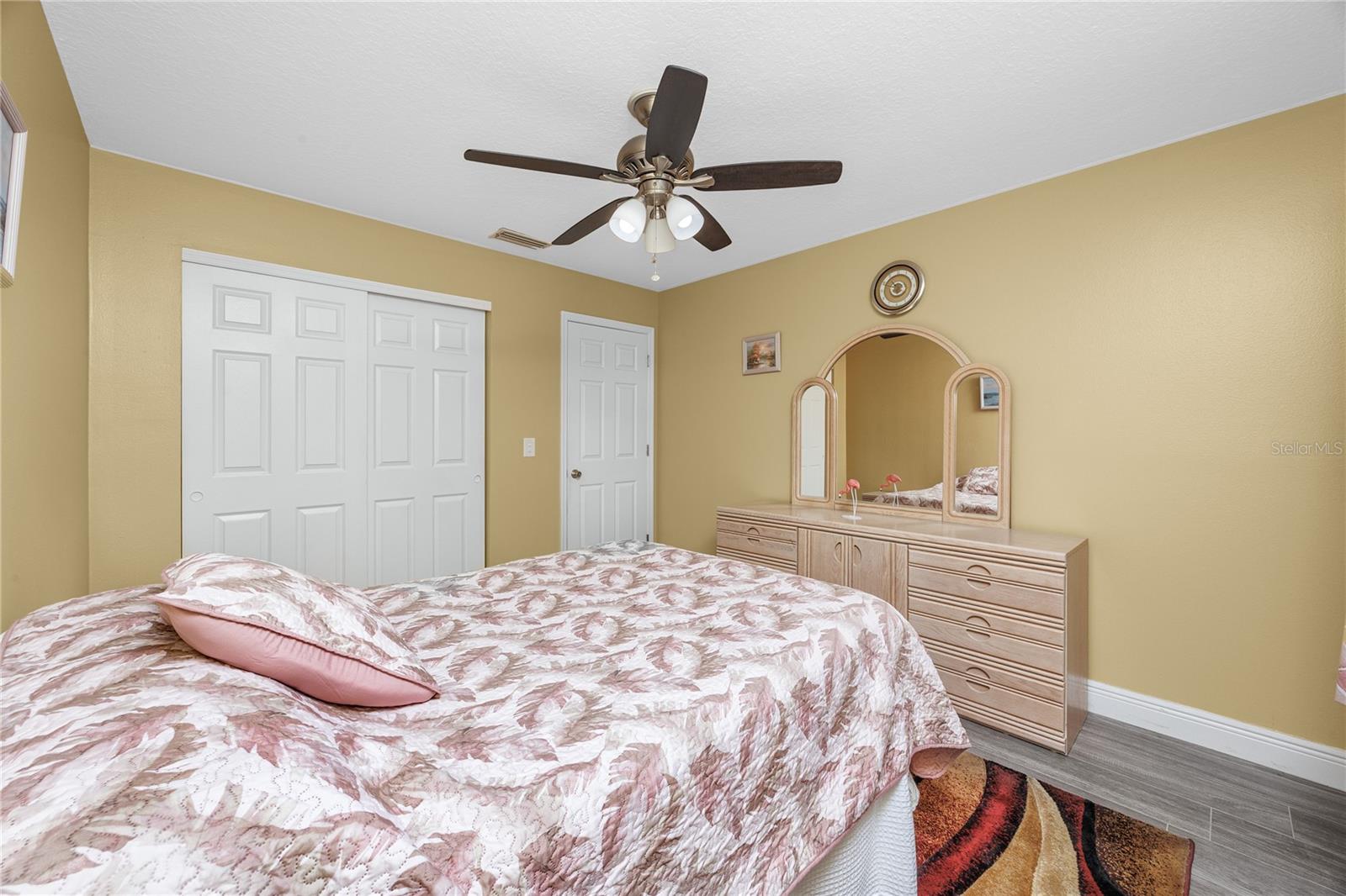 PARK LAKE ESTATES - Residential