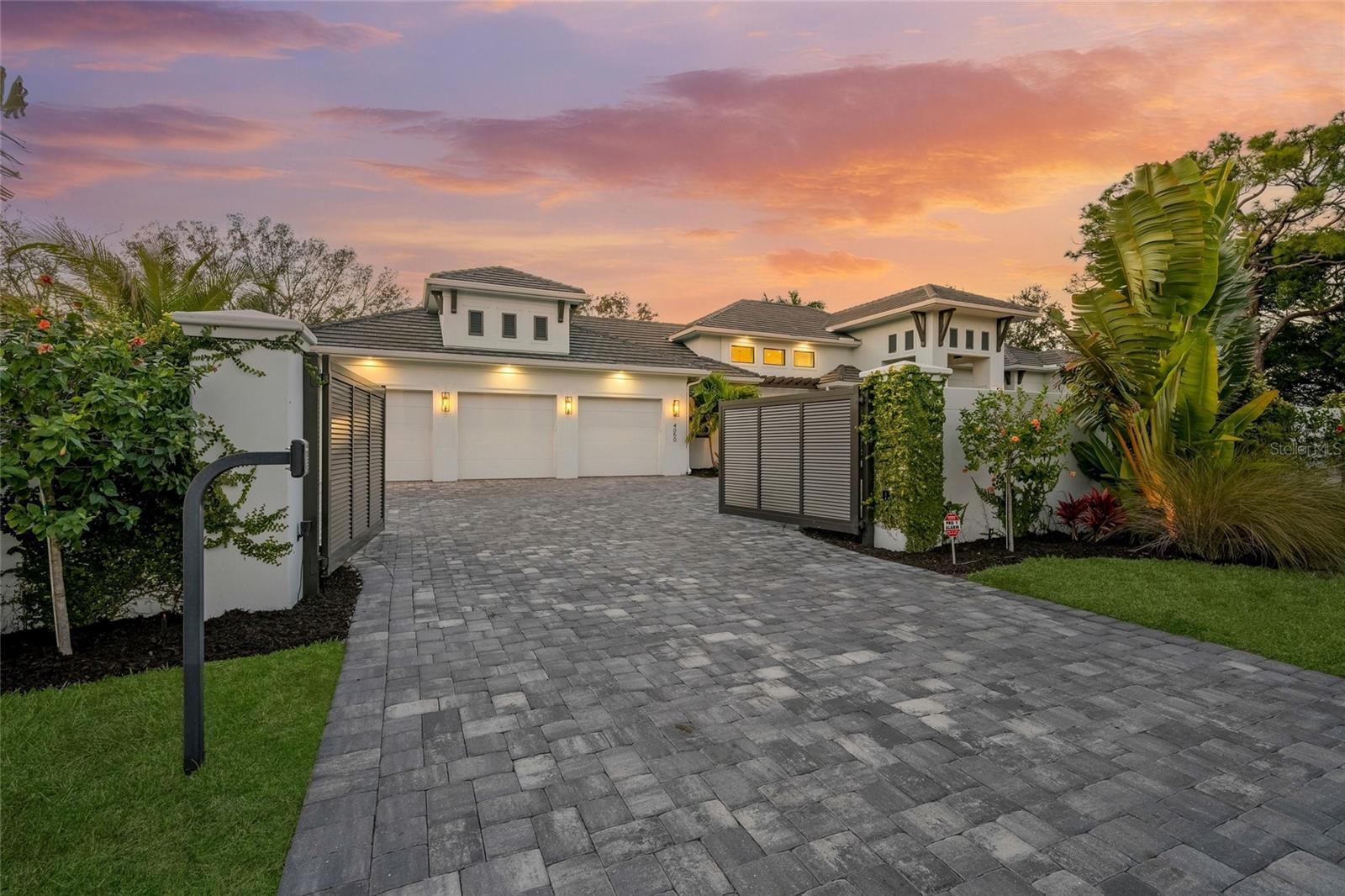 HANSENS SUB OPPOSITE PG IN PB - Residential