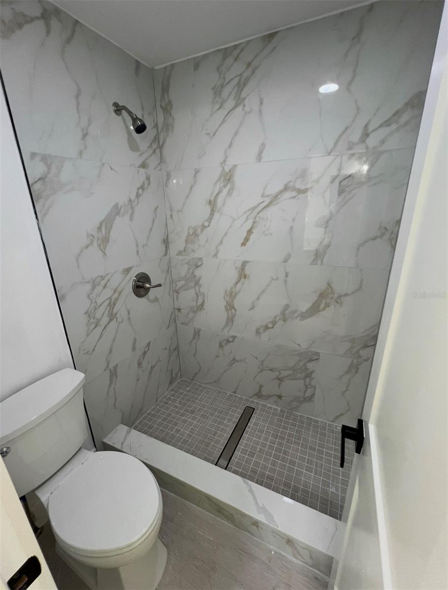 HAMPTON PARK UNIT 4 - Residential