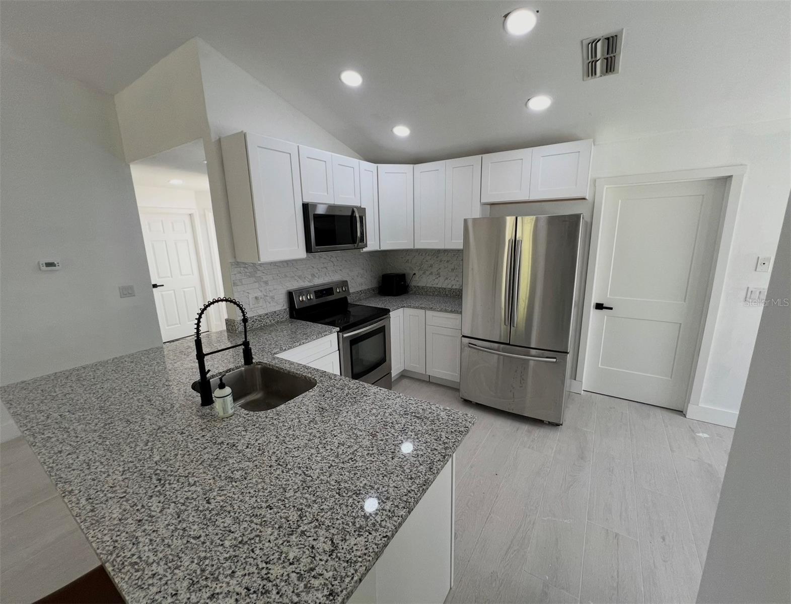 HAMPTON PARK UNIT 4 - Residential