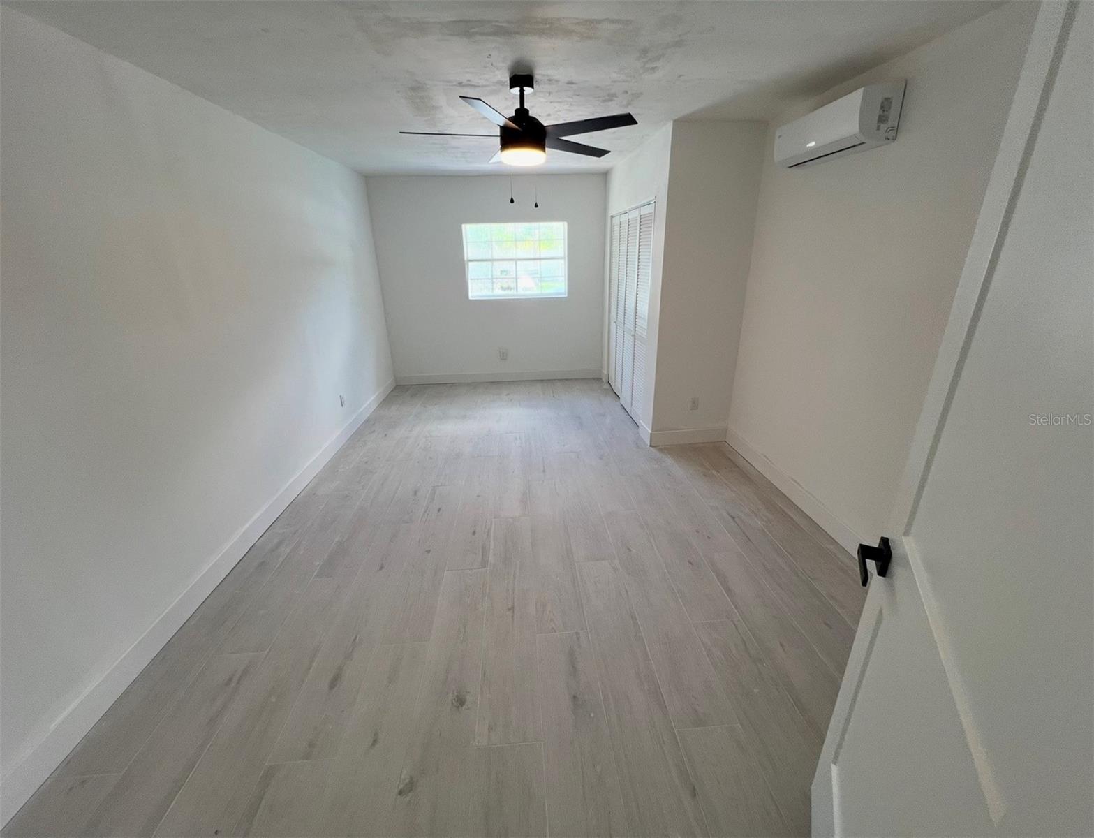 HAMPTON PARK UNIT 4 - Residential