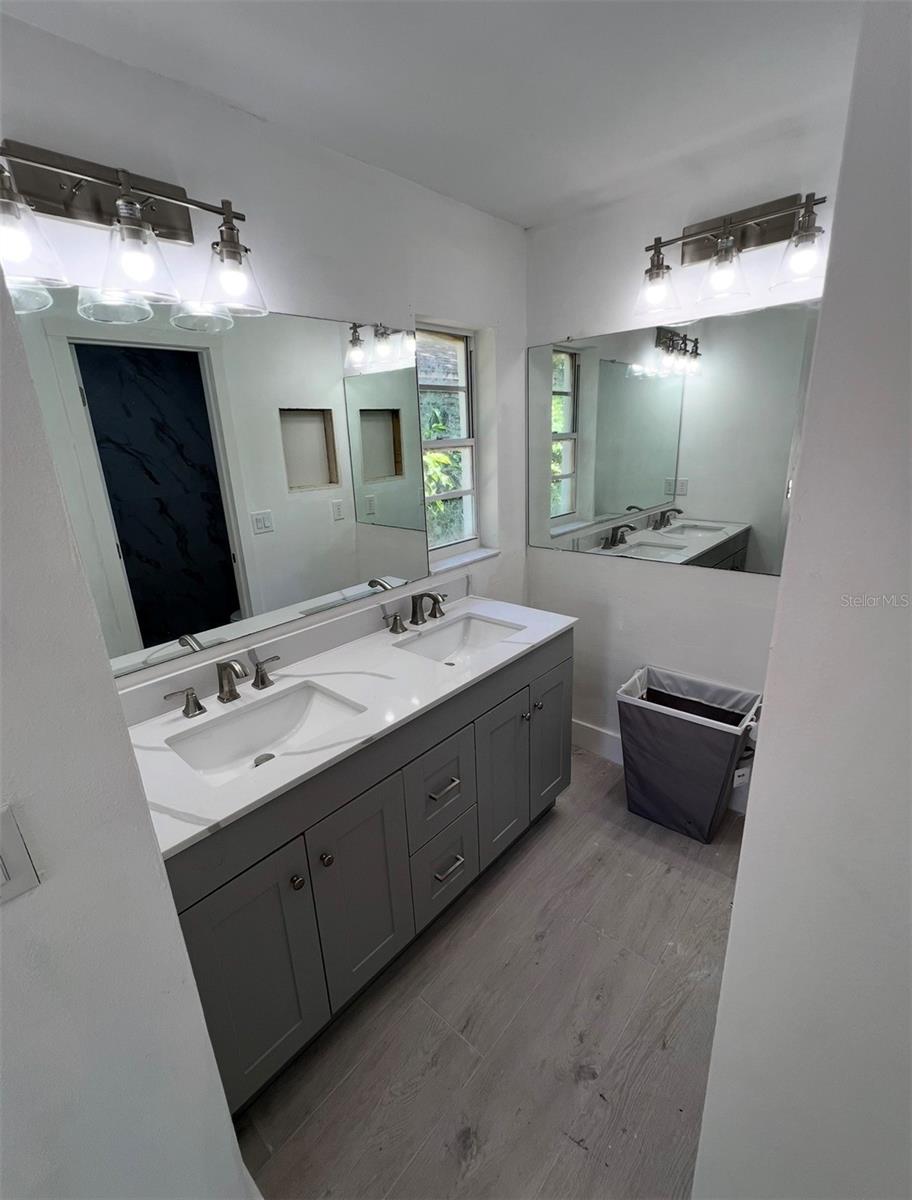 HAMPTON PARK UNIT 4 - Residential