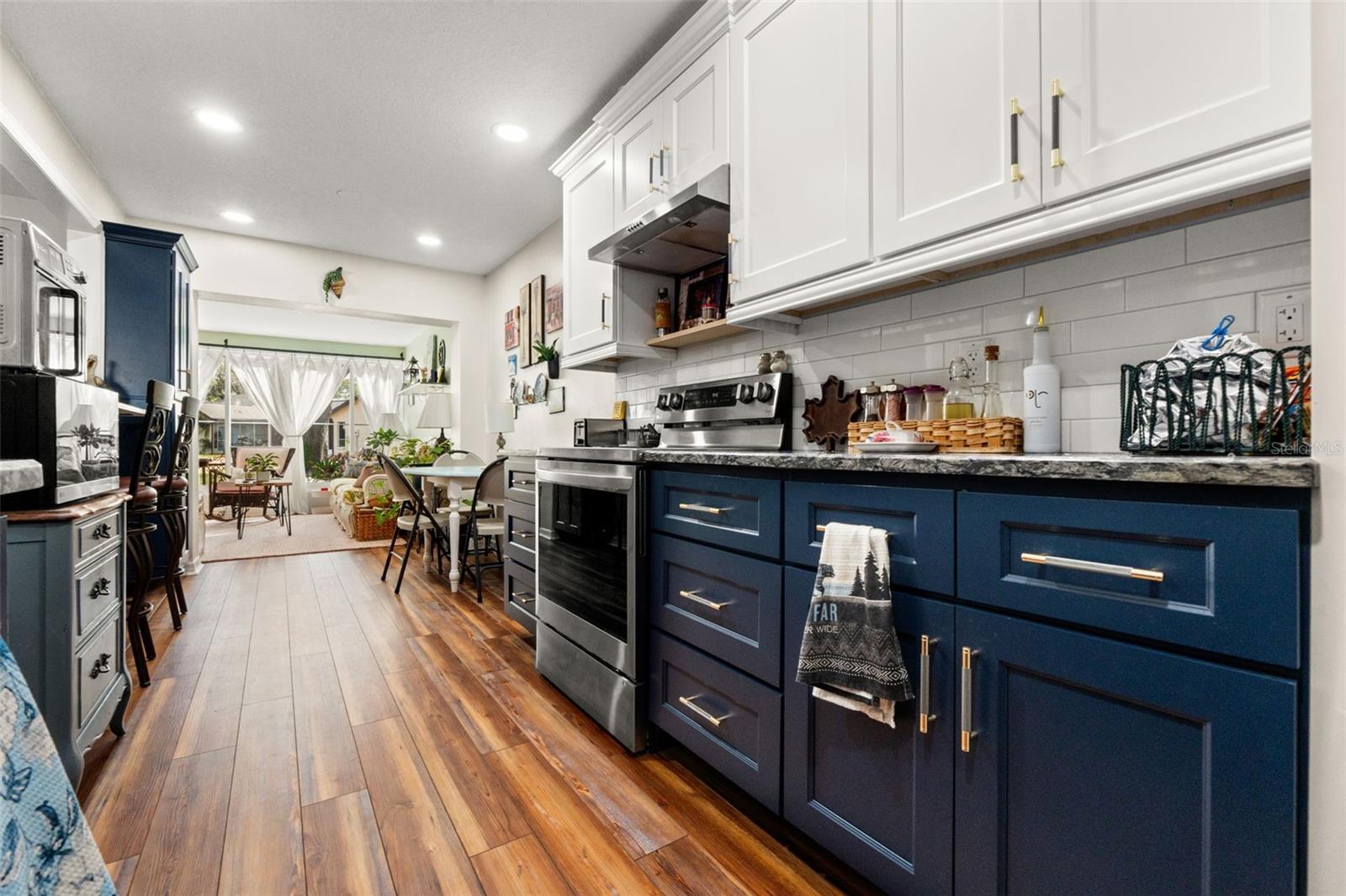 HEATHER WALK - Residential