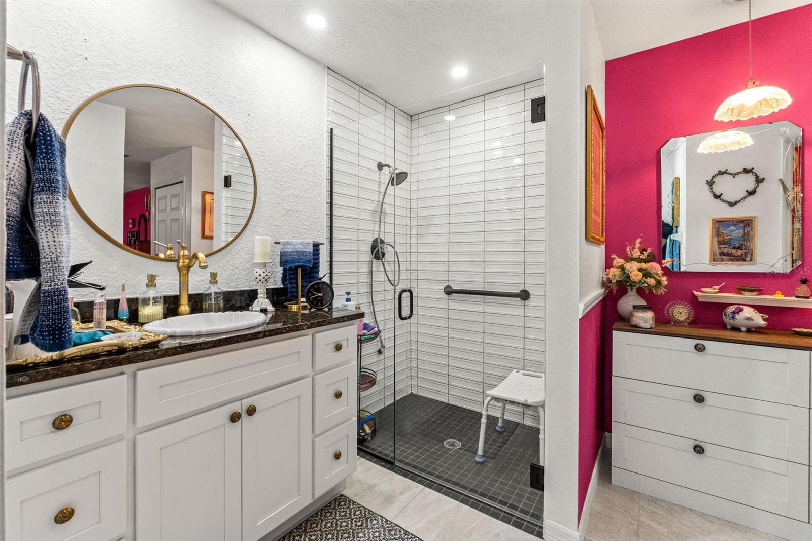 HEATHER WALK - Residential