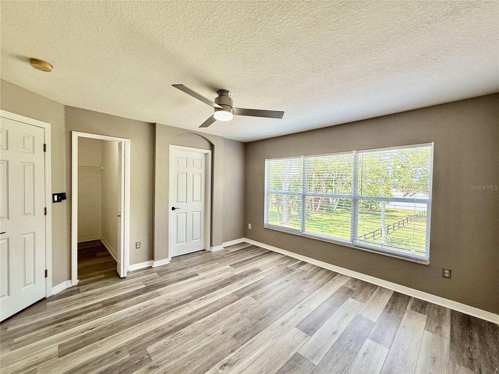 CASA BLANCA - Residential Lease