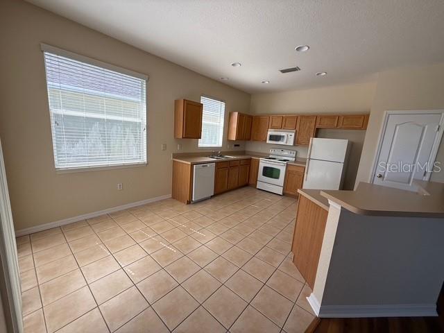 LAKESIDE PLANTATION REP 02 - Residential Lease