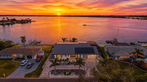 Photo of 5207 Bay State Road, Palmetto, FL 34221 (MLS # TB8554605)