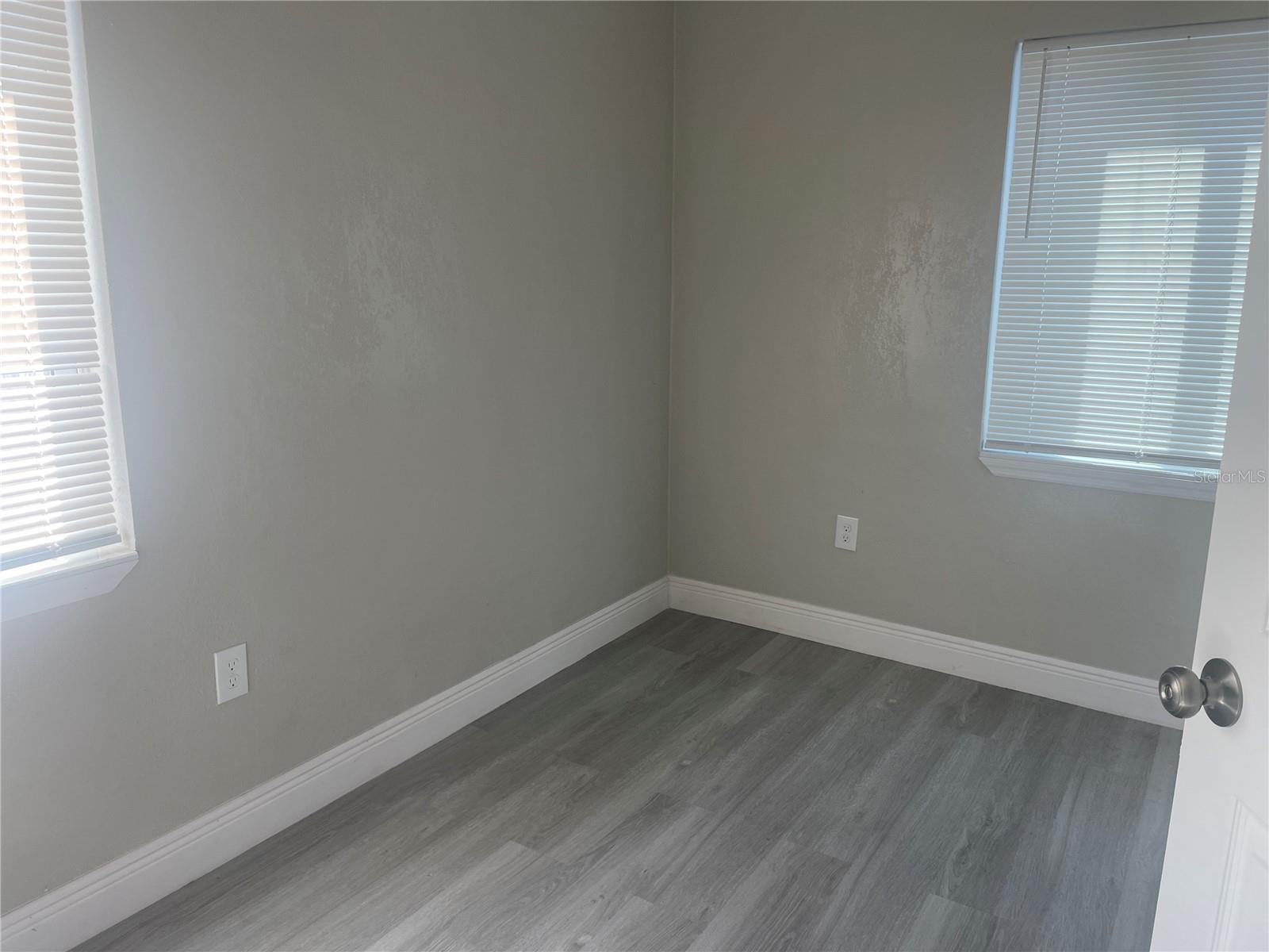 ARCADIAN HEIGHTS - Residential Lease