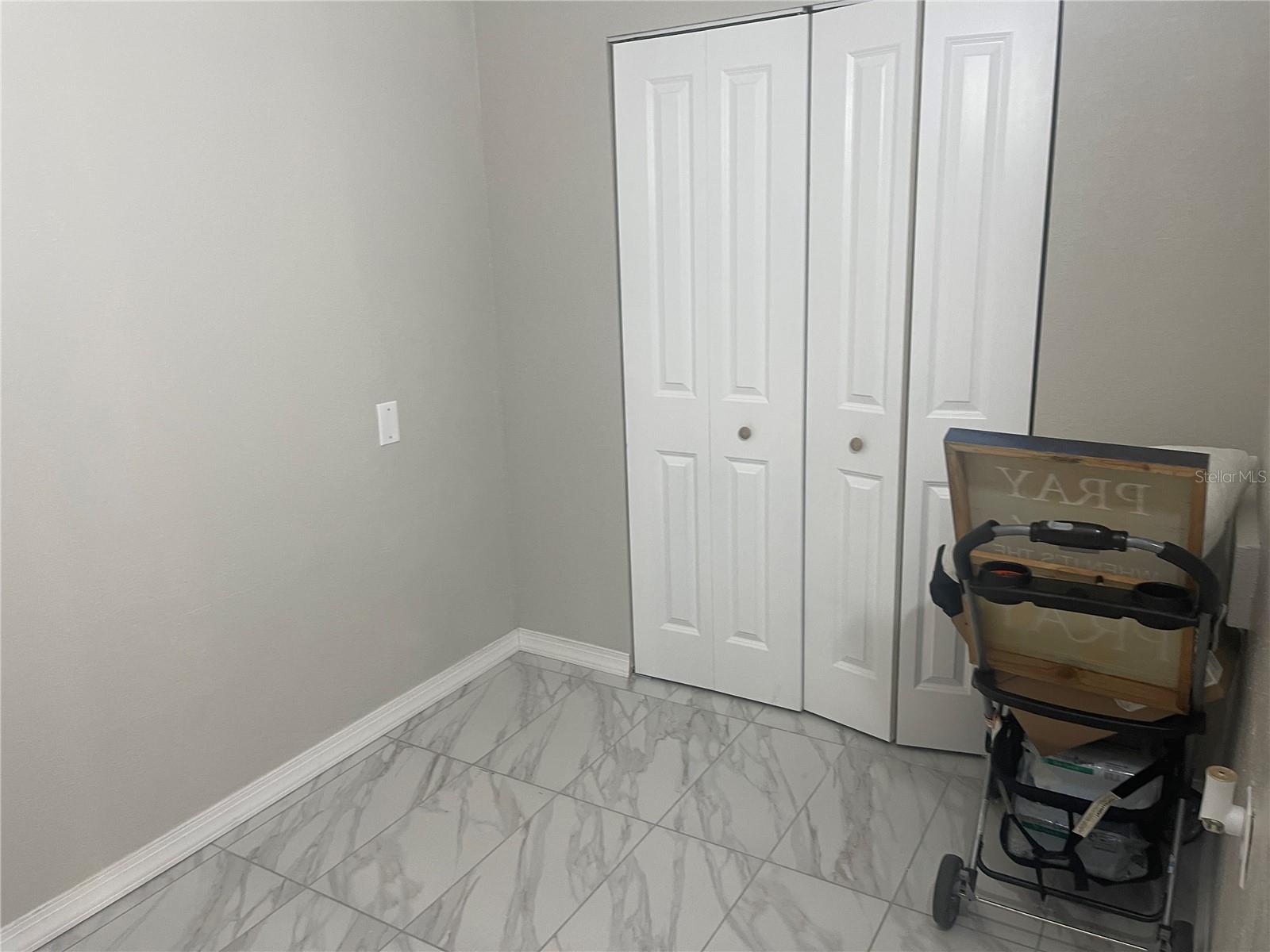 ARCADIAN HEIGHTS - Residential Lease