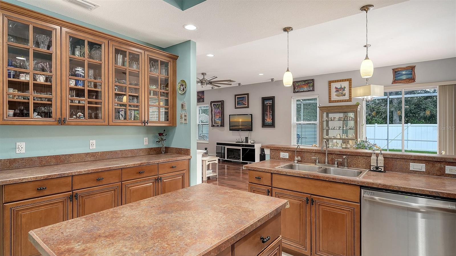 CASCADES AT SARASOTA PH IV - Residential