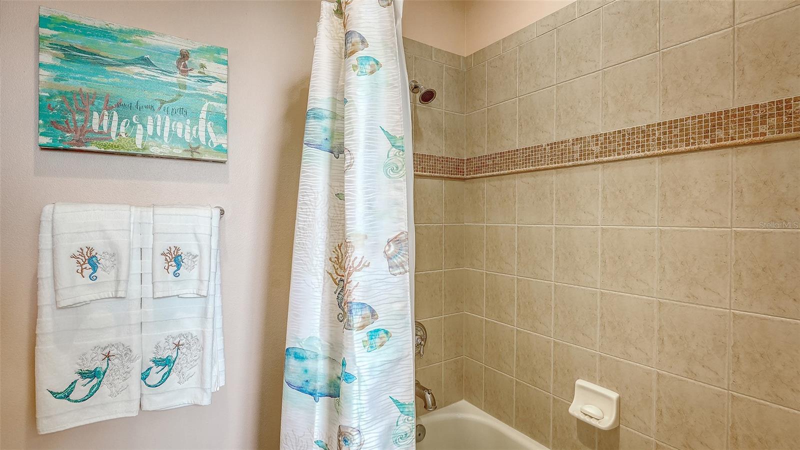 CASCADES AT SARASOTA PH IV - Residential