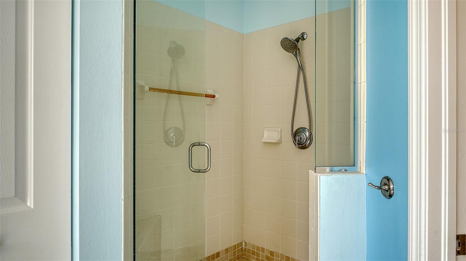 CASCADES AT SARASOTA PH IV - Residential