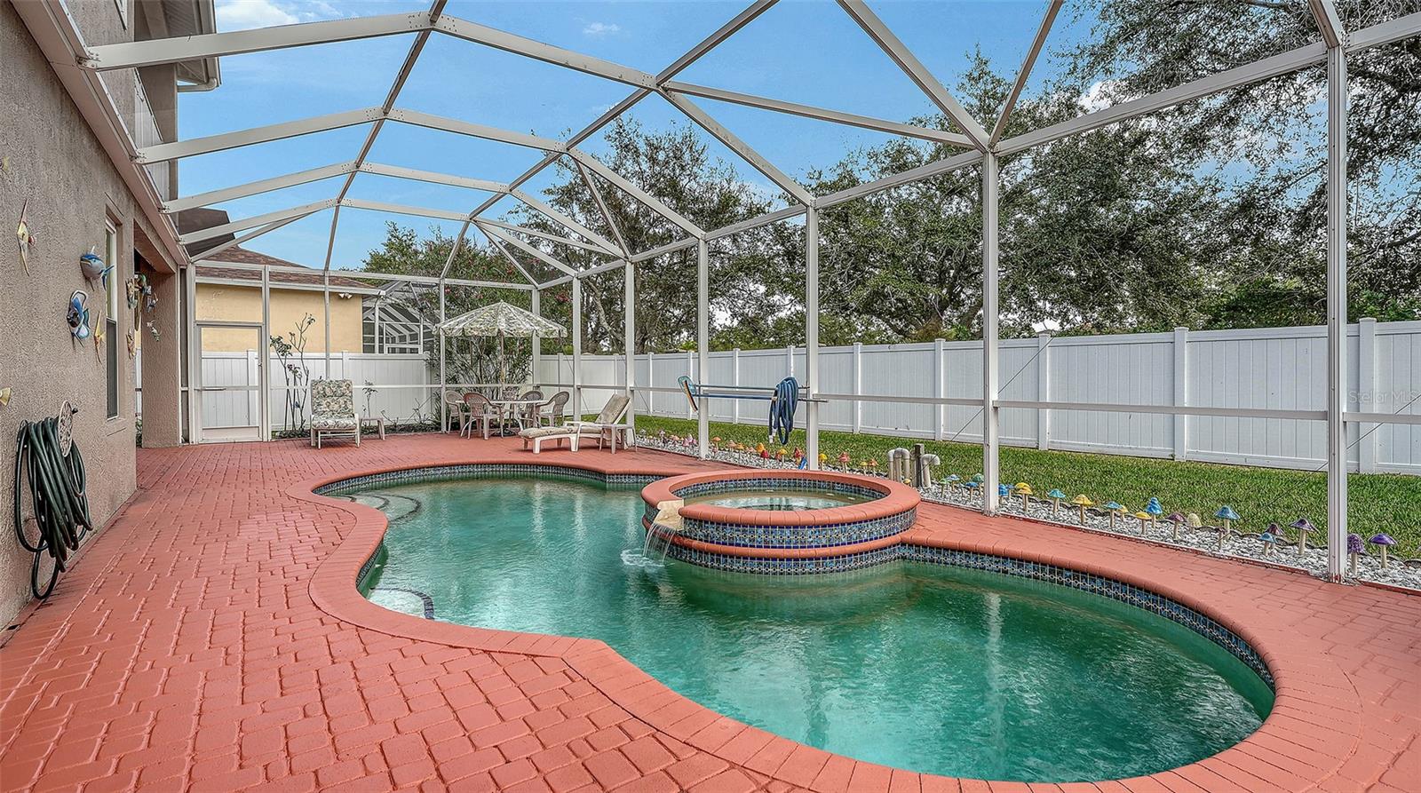 CASCADES AT SARASOTA PH IV - Residential