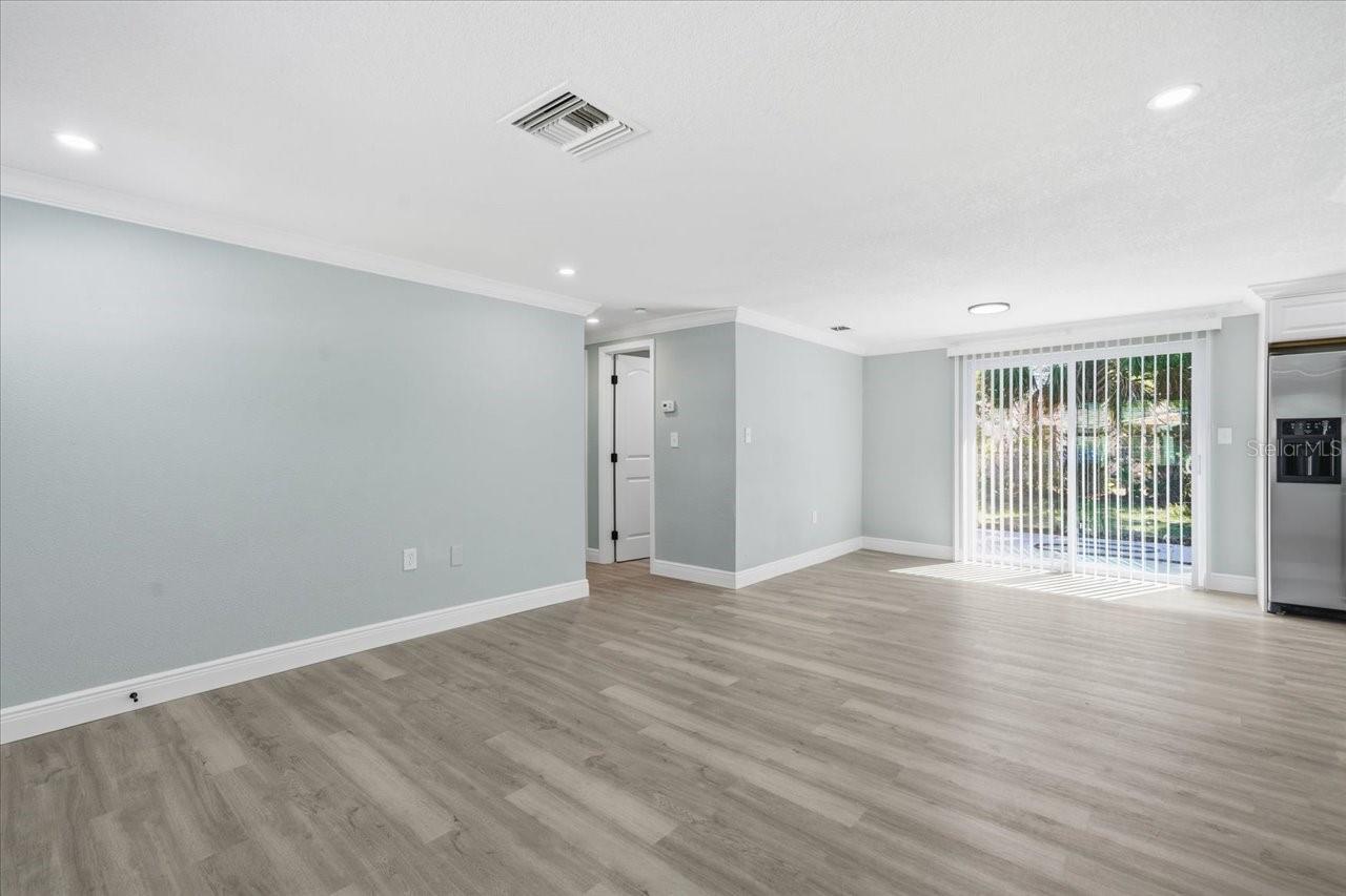 HOLIDAY LAKE ESTATES - Residential