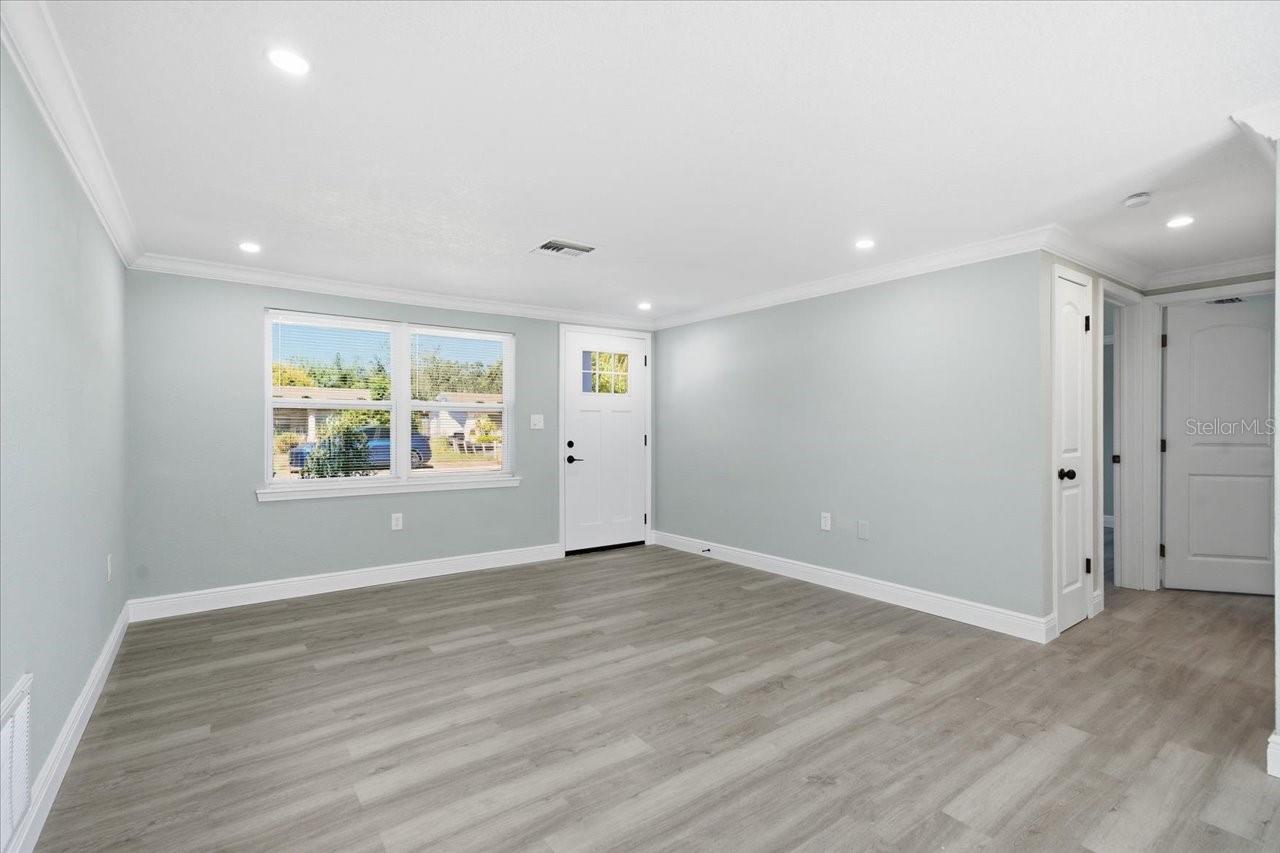 HOLIDAY LAKE ESTATES - Residential