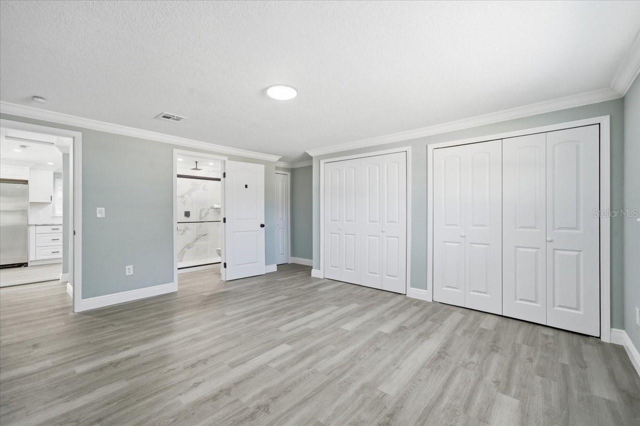HOLIDAY LAKE ESTATES - Residential