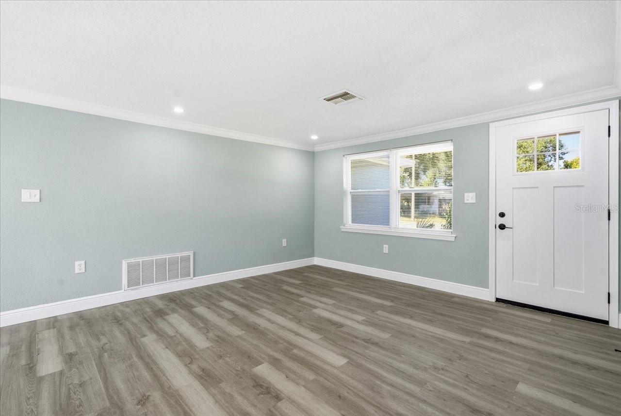 HOLIDAY LAKE ESTATES - Residential