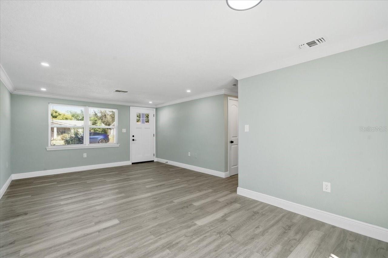 HOLIDAY LAKE ESTATES - Residential