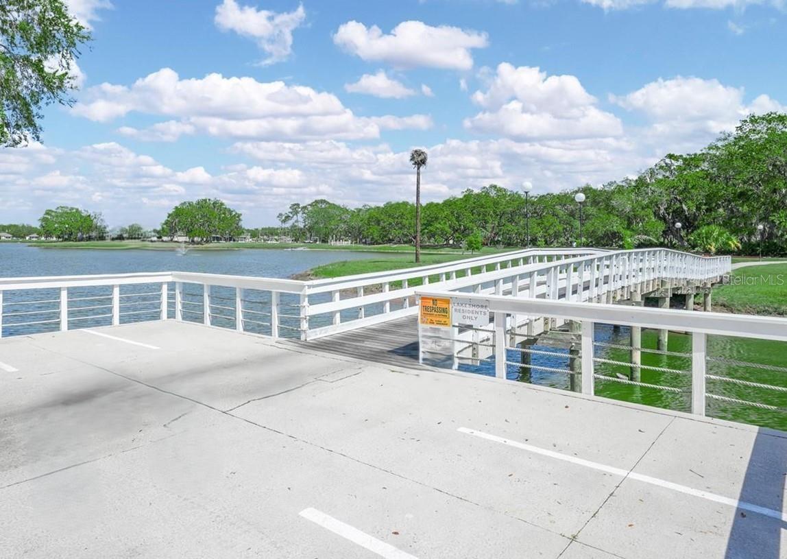 LAKESHORE CLUB - Residential