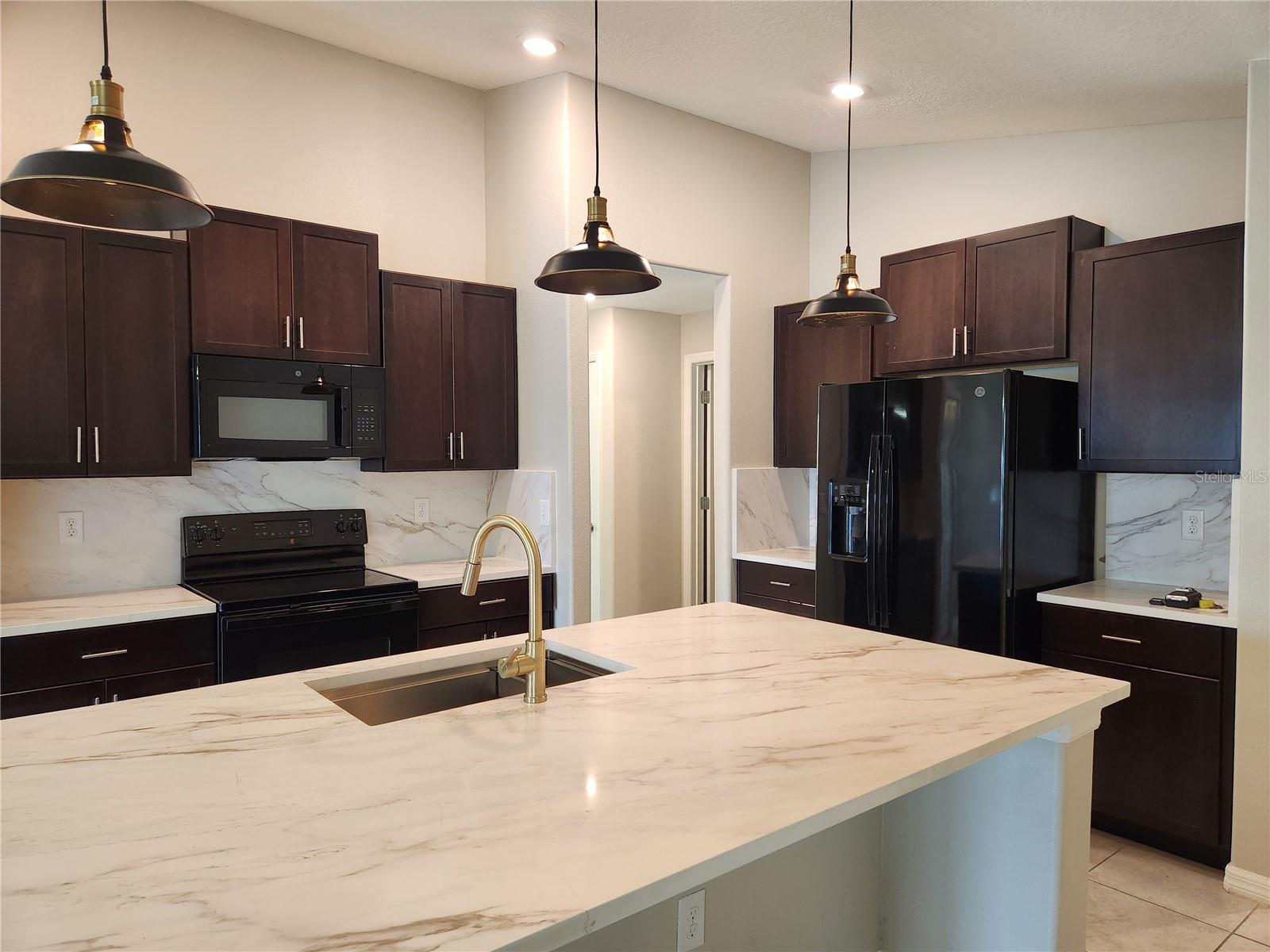 SHELL COVE PH 1 - Residential