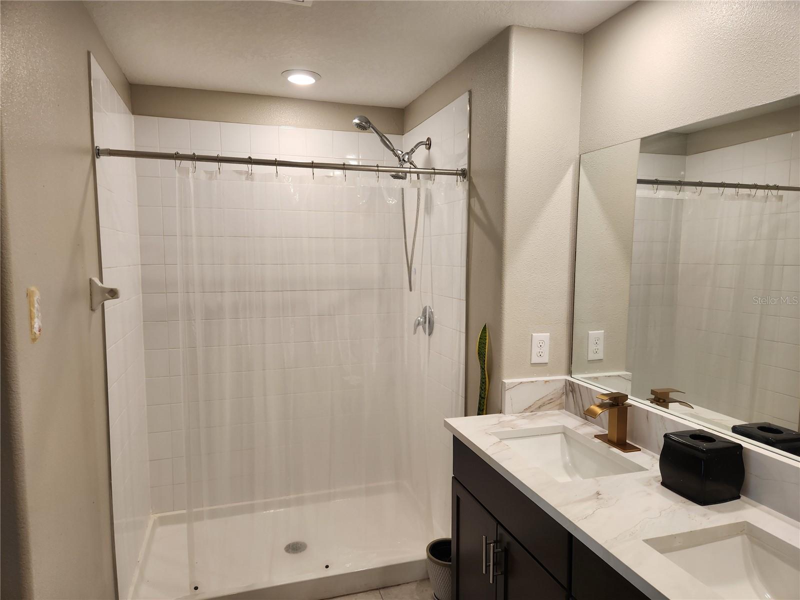 SHELL COVE PH 1 - Residential