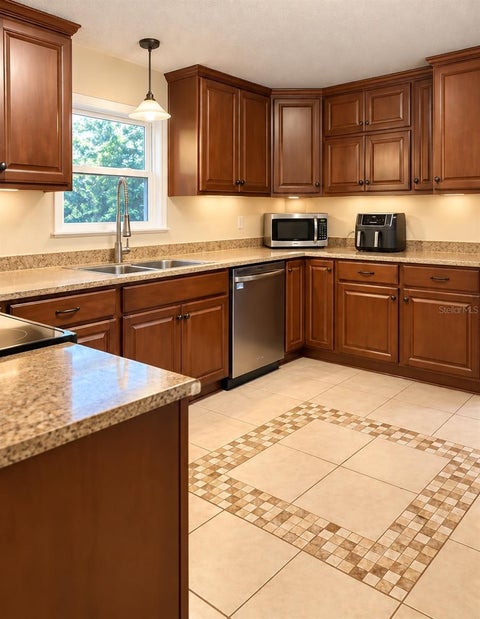 Tiny photo for 8809 Treasure Island Road, Leesburg, FL 34788 (MLS # O6453397)