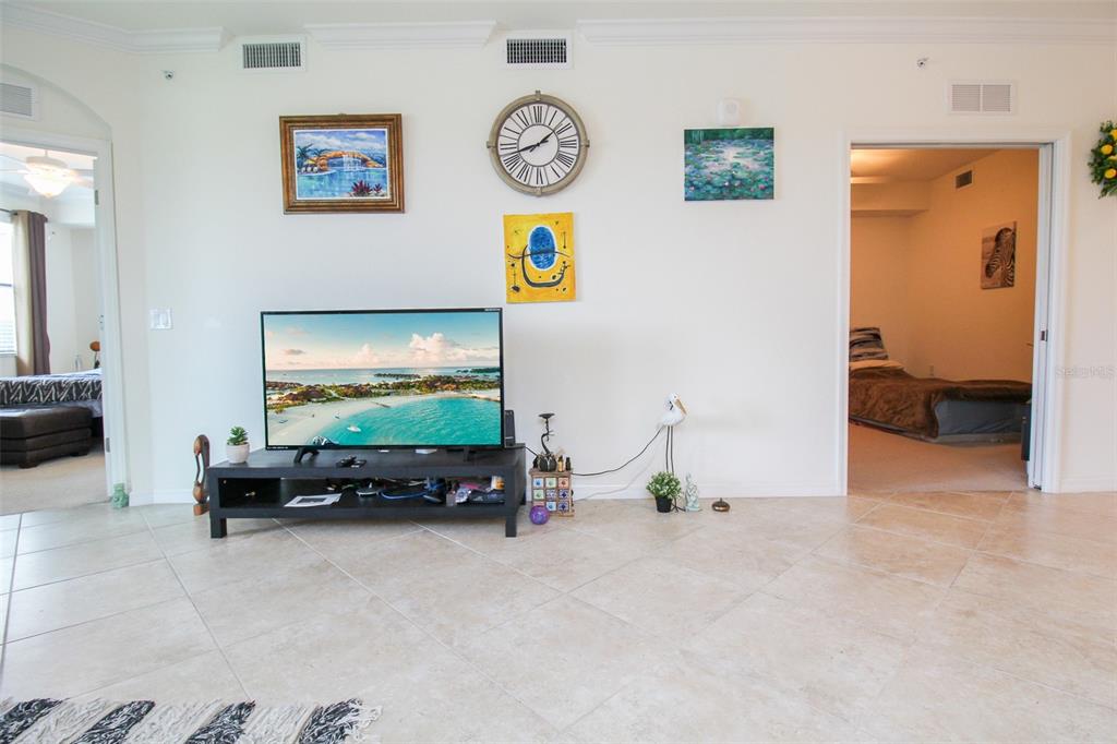 TERRACE II AT LAKEWOOD NATIONAL PH I - Residential Lease