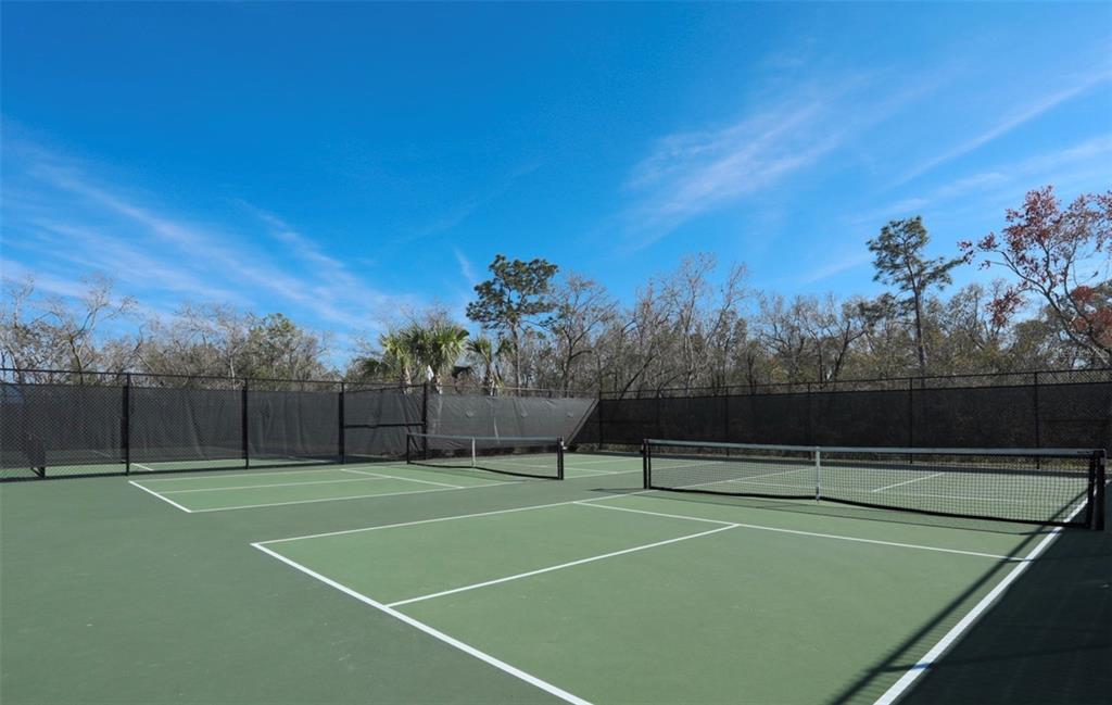 TERRACE II AT LAKEWOOD NATIONAL PH I - Residential Lease