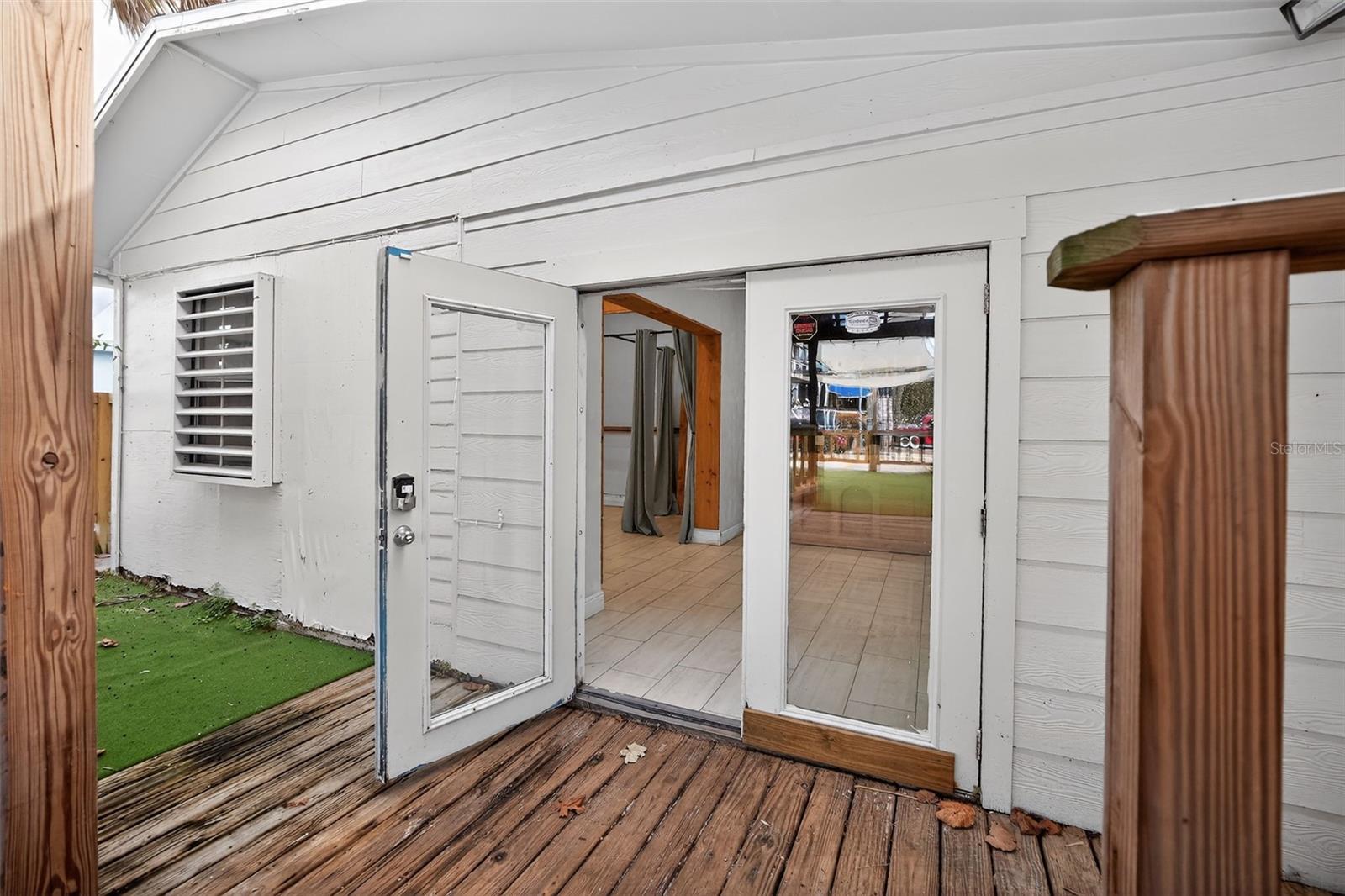 NEW SMYRNA BRIDGE & INV CO WALKER GRANT - Commercial Sale