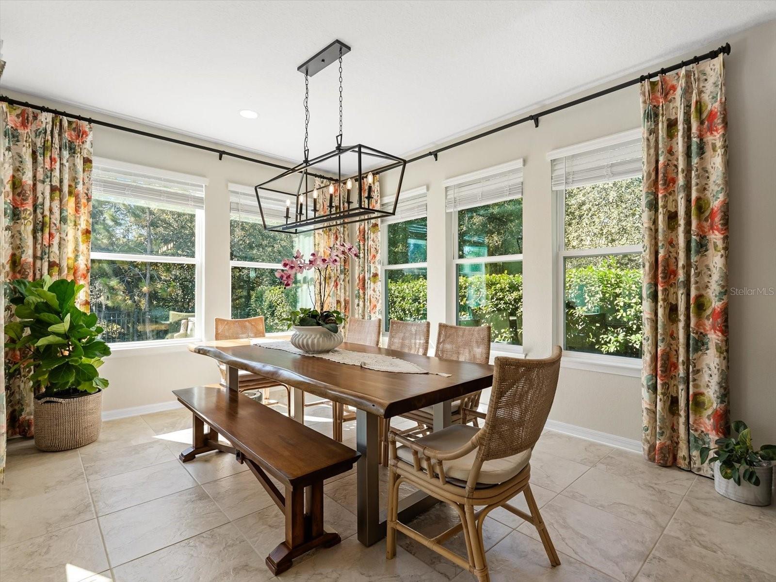 WATERSIDE ON JOHNS LAKE - Residential