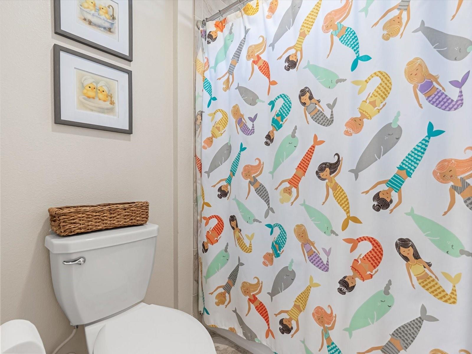 WATERSIDE ON JOHNS LAKE - Residential