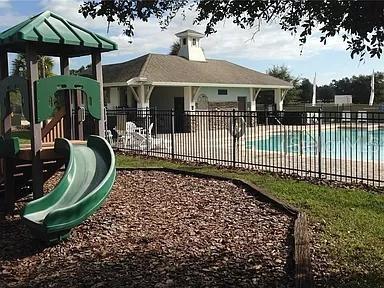 HERITAGE RUN - Residential Lease