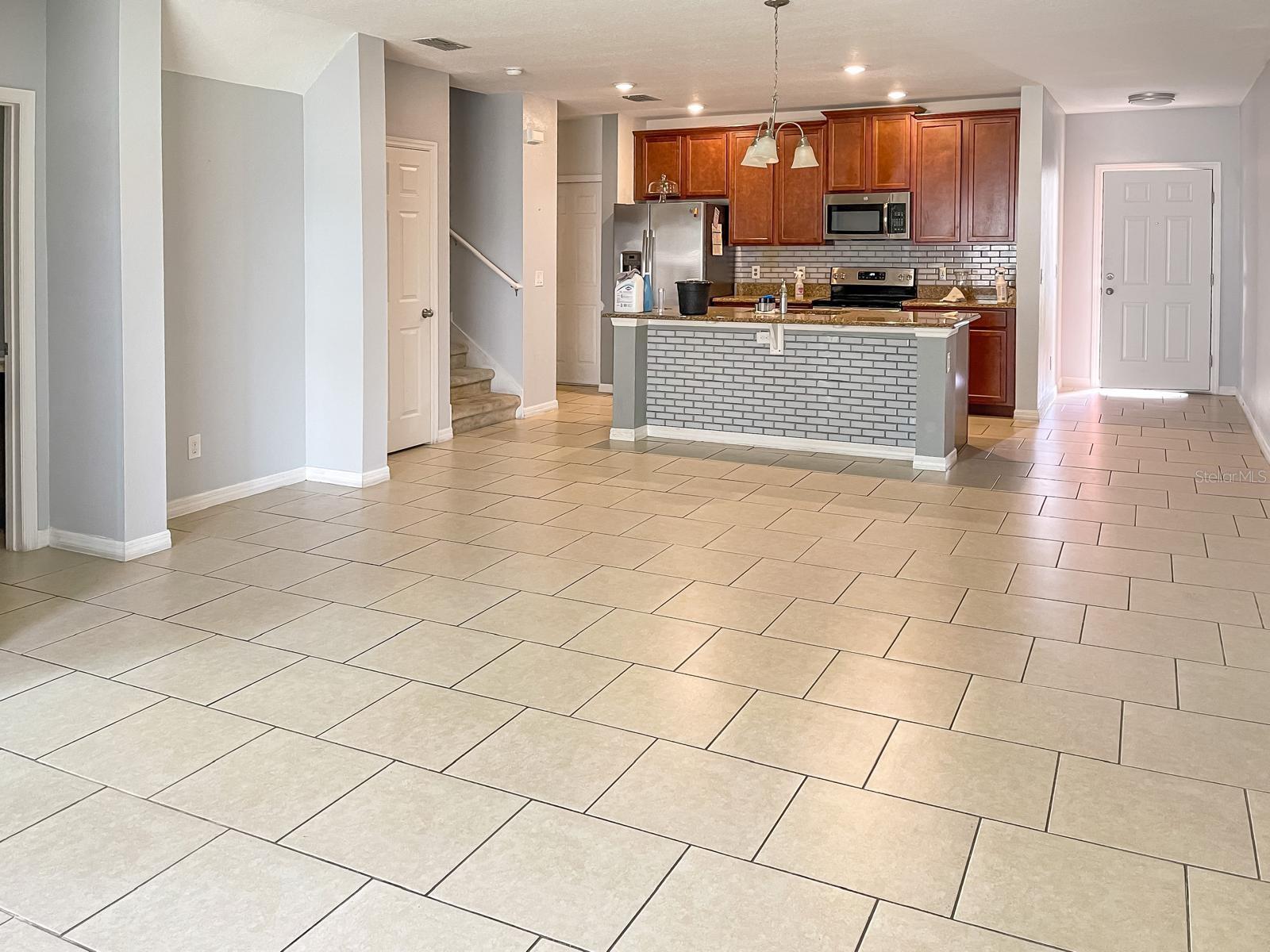 HERITAGE RUN - Residential Lease