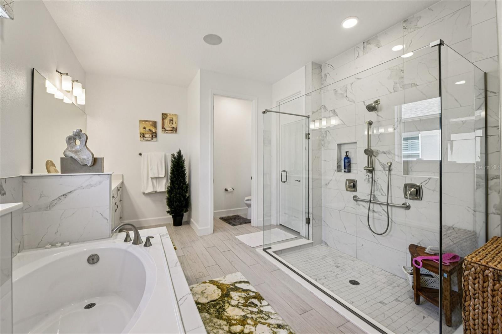 RED EMBER NORTH - Residential