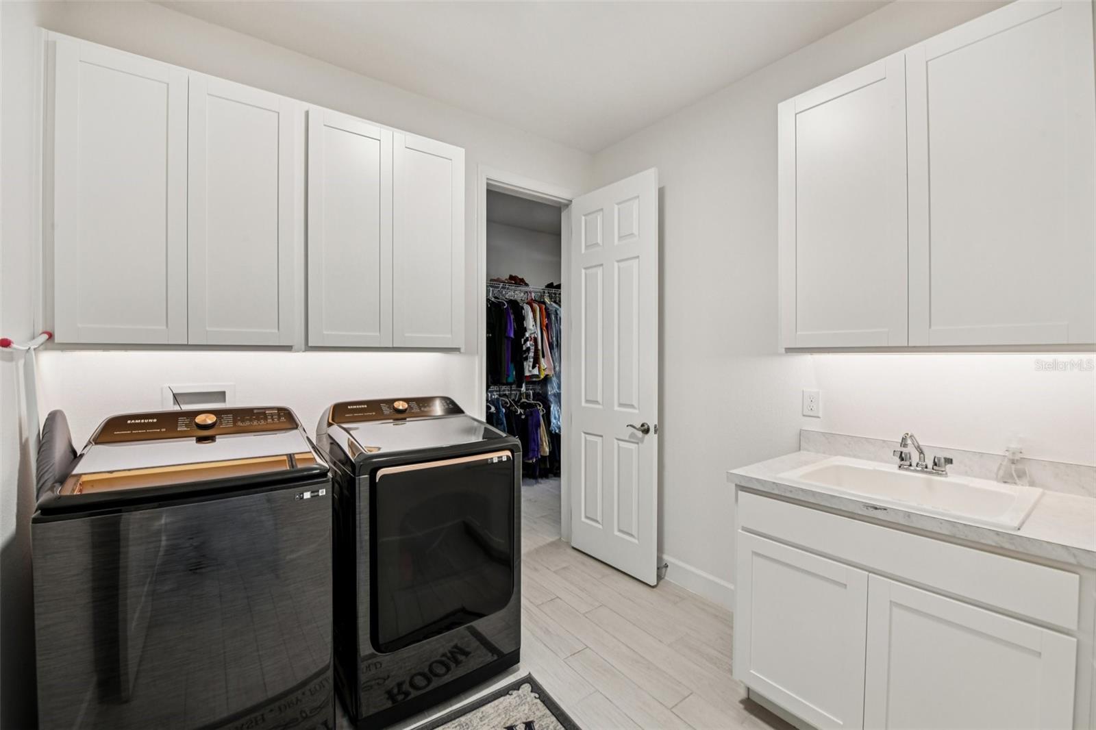 RED EMBER NORTH - Residential