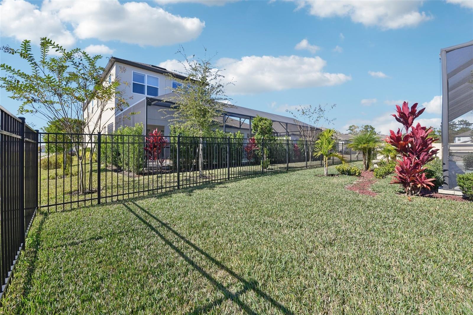 RED EMBER NORTH - Residential