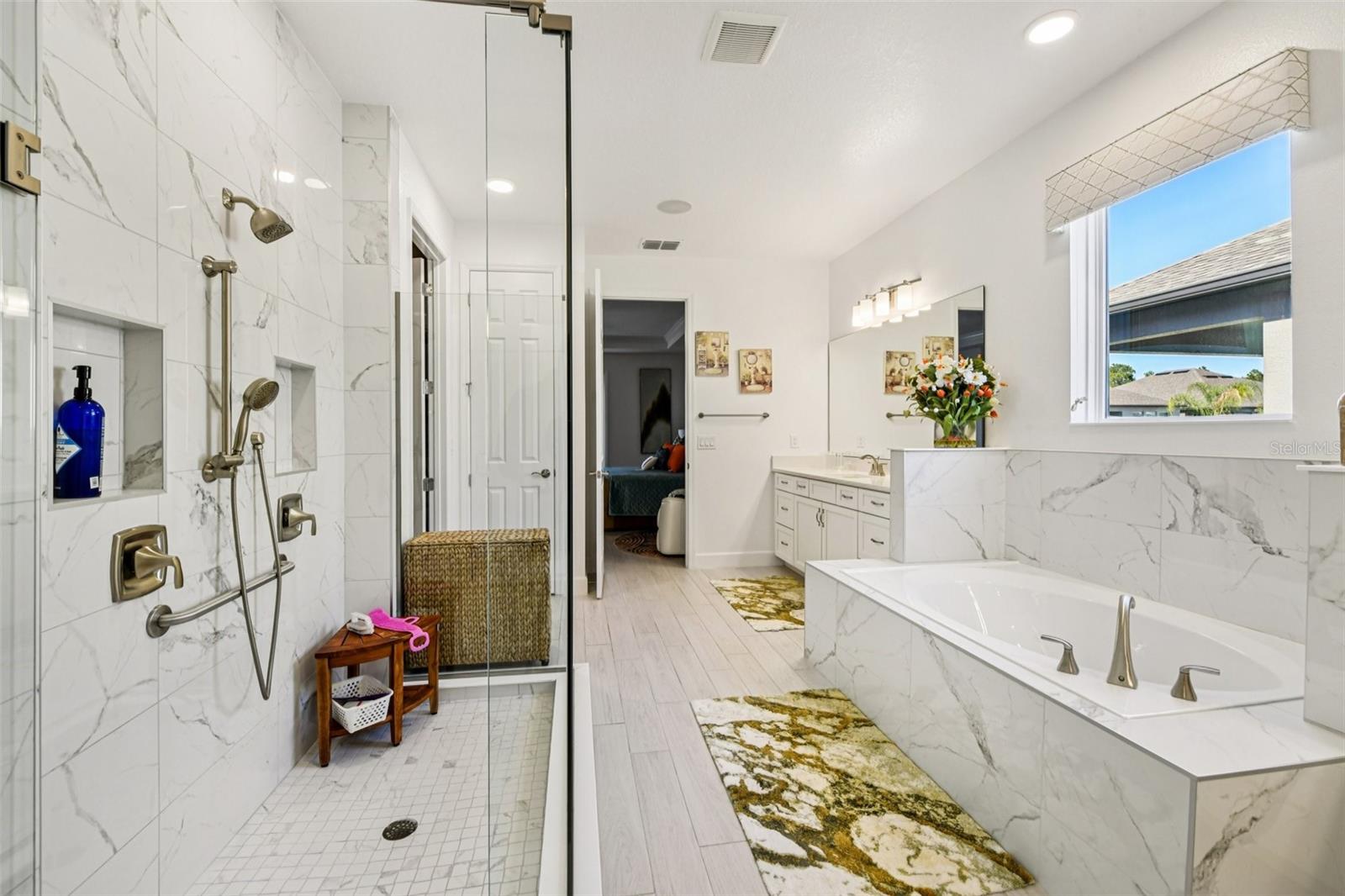 RED EMBER NORTH - Residential