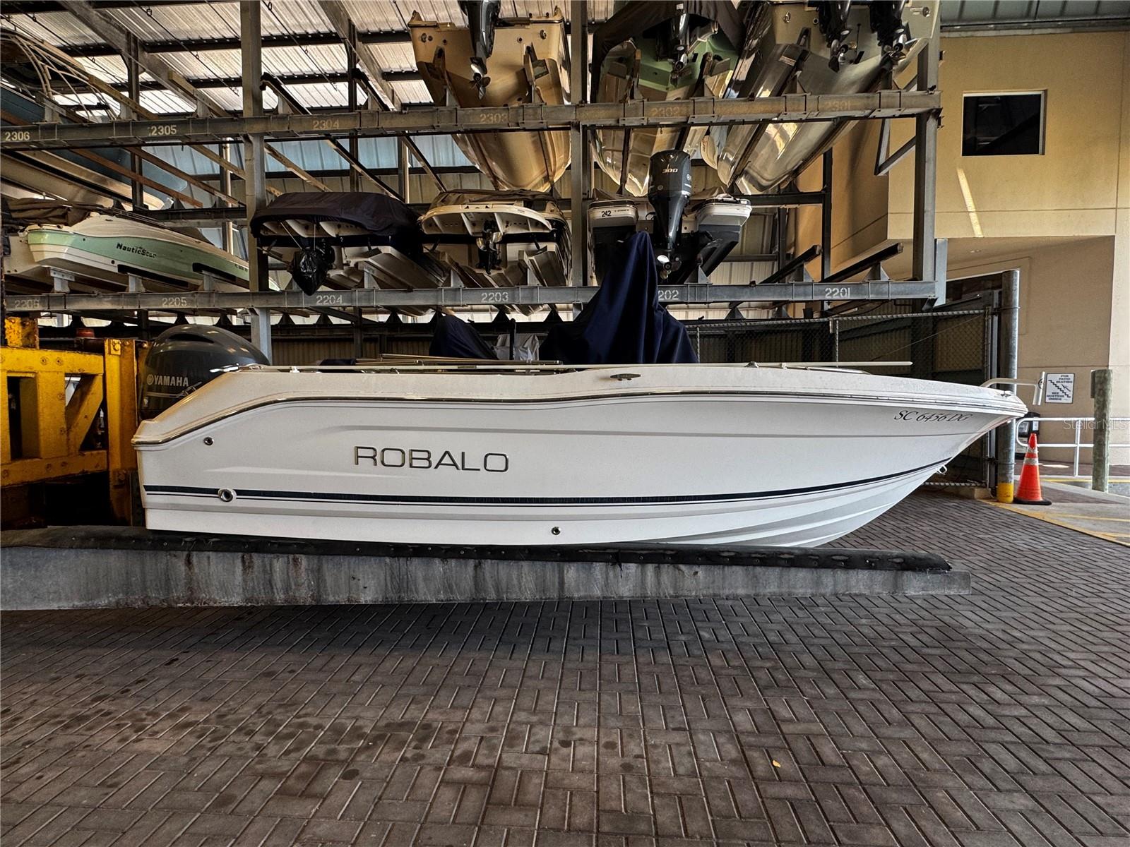 BOATHOUSE ON LONGBOAT - Residential