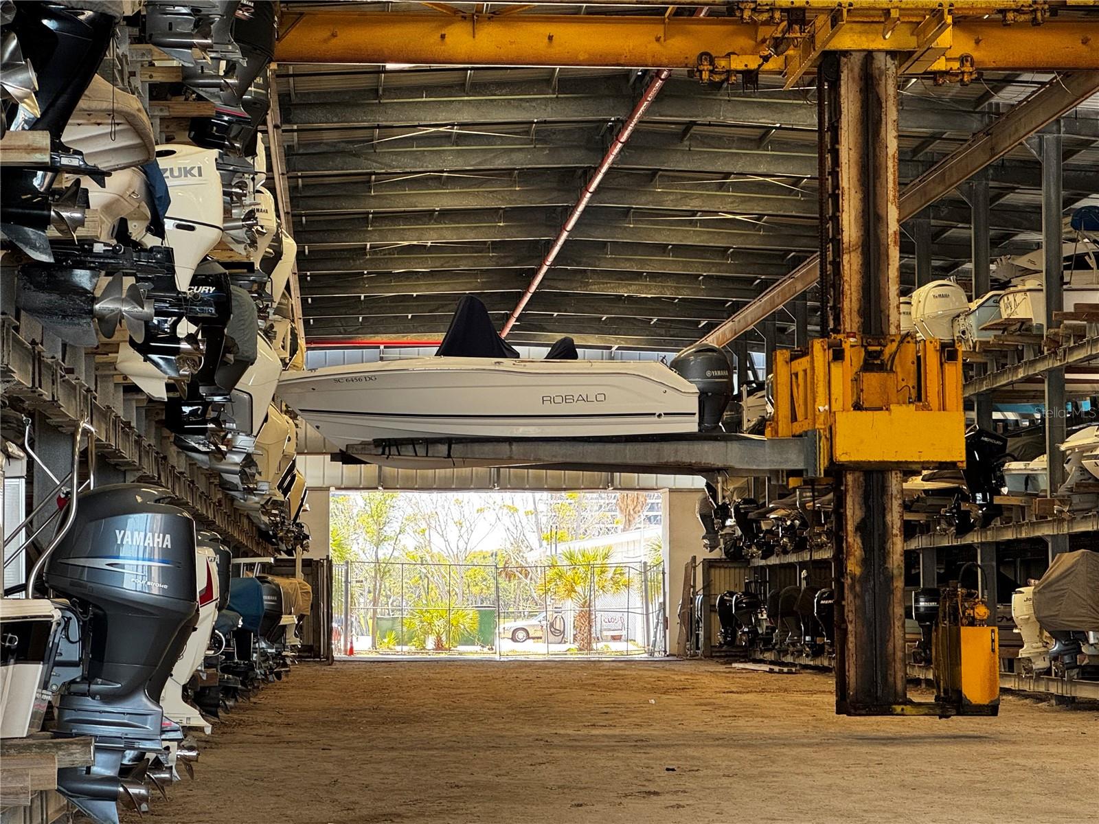 BOATHOUSE ON LONGBOAT - Residential