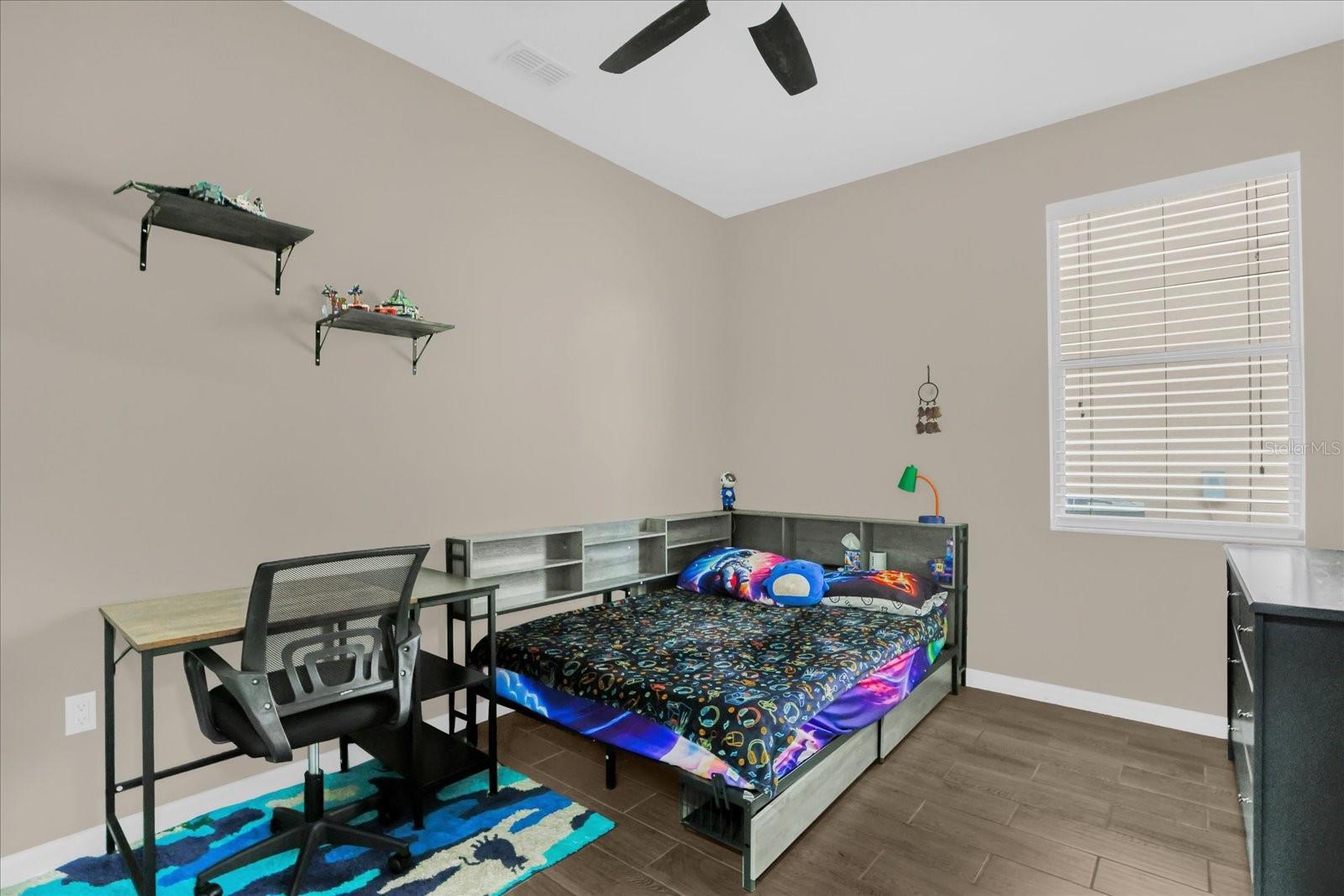 VENETIAN BAY - Residential
