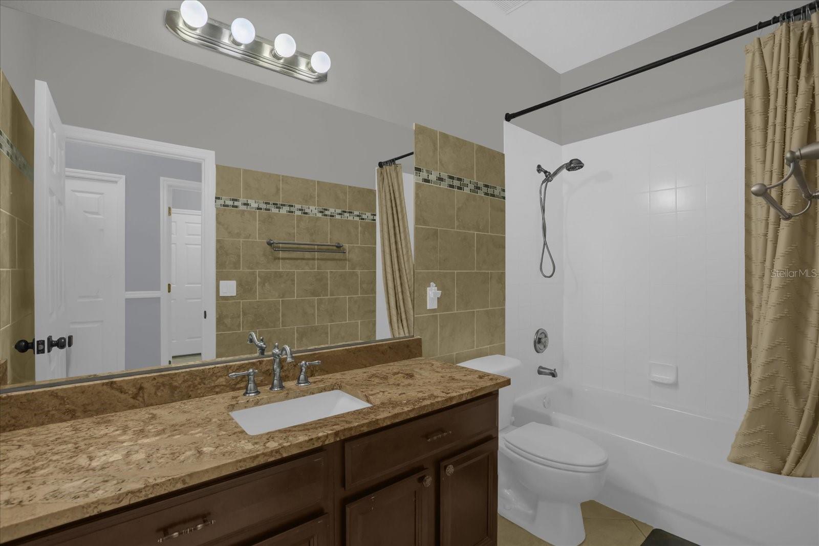 VENETIAN BAY - Residential