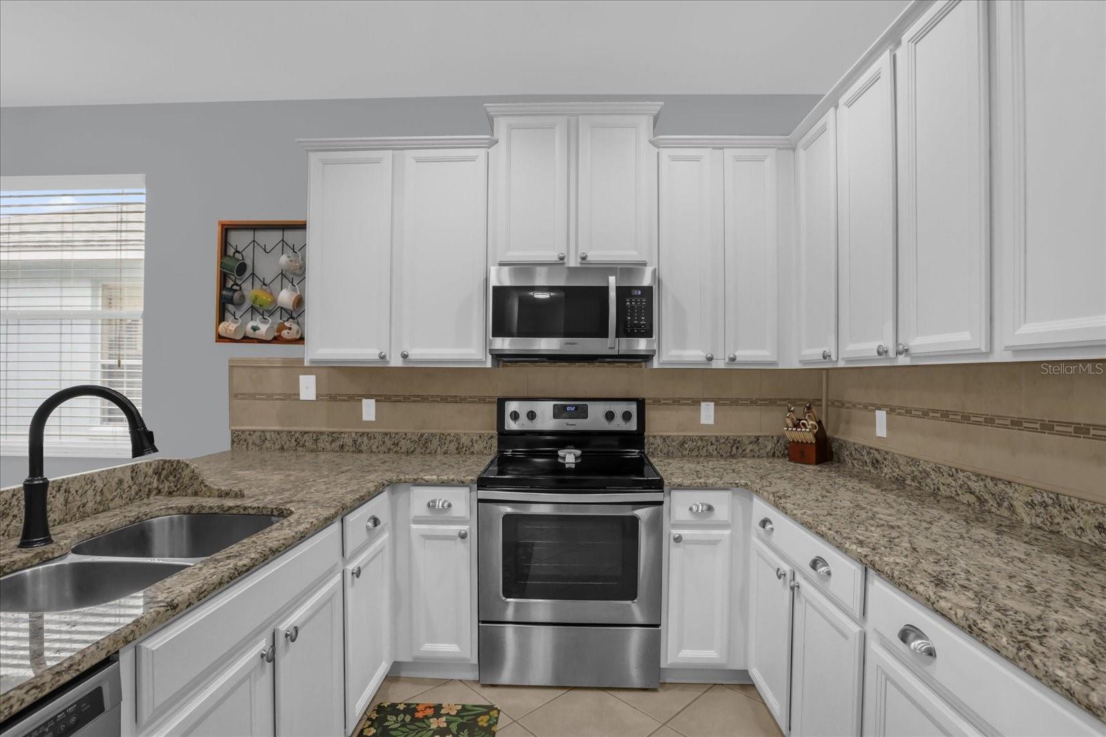 VENETIAN BAY - Residential