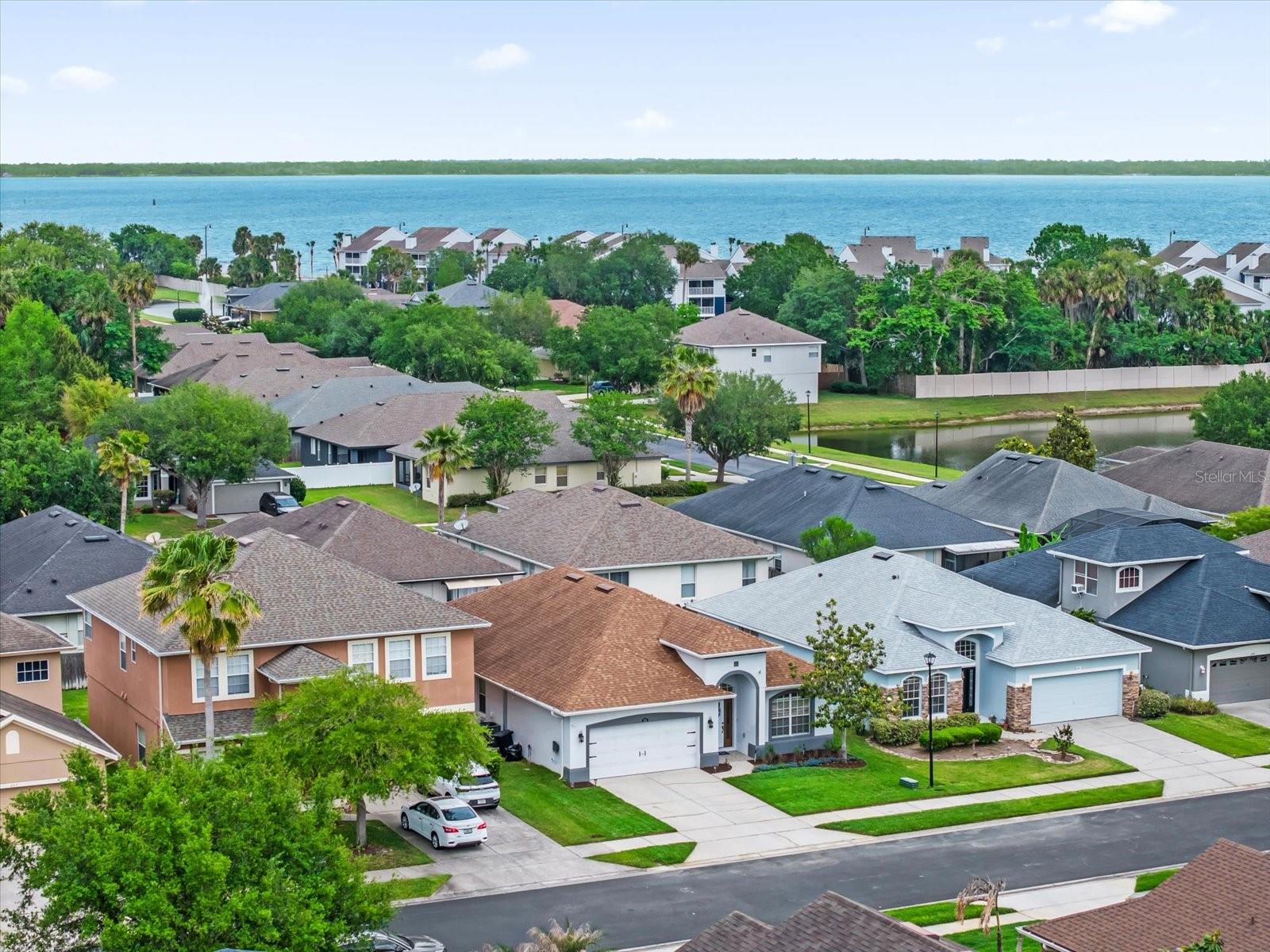 VENETIAN BAY - Residential