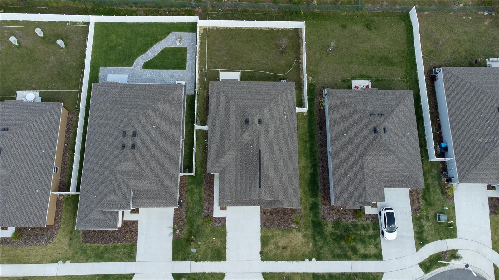 LEOMAS LNDG PH 1 - Residential