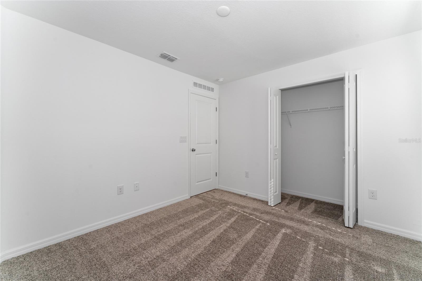 LEOMAS LNDG PH 1 - Residential