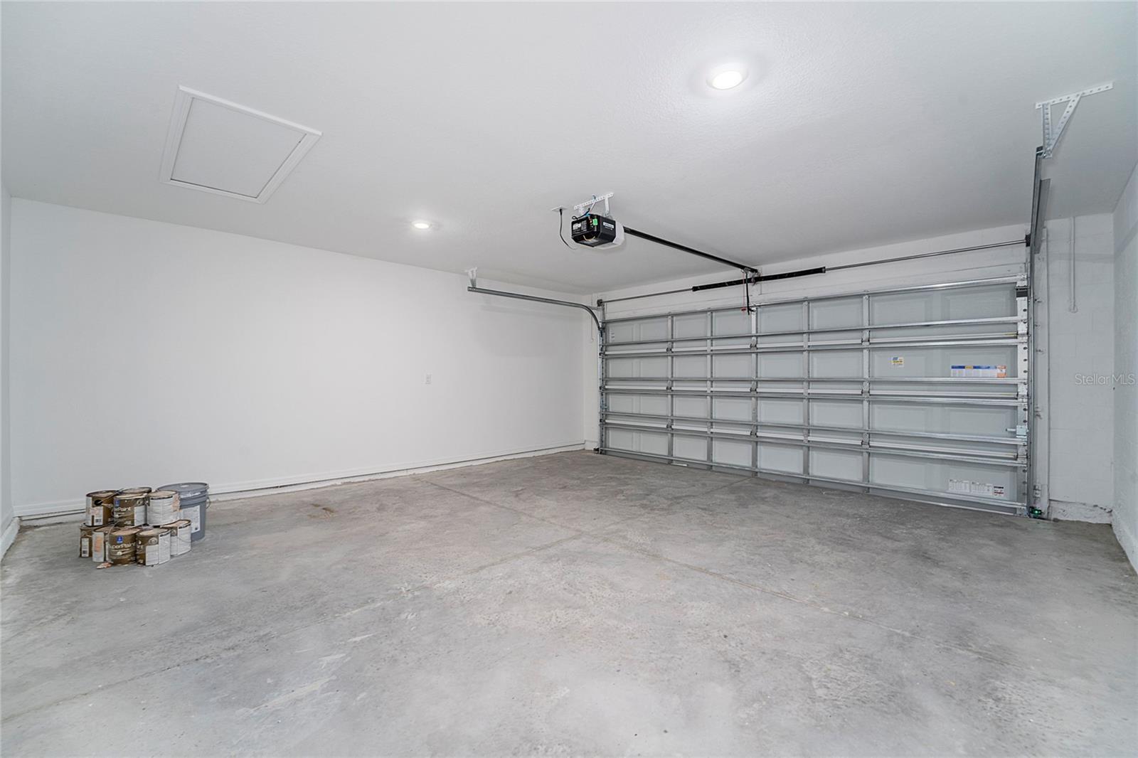 LEOMAS LNDG PH 1 - Residential