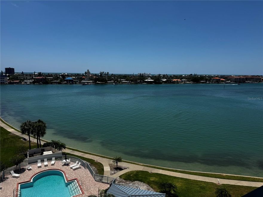 Well maintained 2-bedroom, 2 bath condo with breathtaking wide views of the intracoastal and the Gulf. Enjoy the beautiful sunsets. Harbourside is a guard gated (24 hour) complex with many amenities including pool, his and hers fitness centers, shuffleboard, pickleball, tennis, hot tub, electric car charging stations, car wash stations, recently renovated clubhouse with many social events throughout the year, library, card room, billiards room, arts and crafts room, wood working area, yoga and water exercise classes. There is a 1.5 mile walkway around the complex along the waterfront which is lit up for nightly walks. Come see what resort living in Florida is all about. You can live your tropical, island dream here in Harbourside. St Pete Beach is only 5 minutes away and Gulf Blvd. with shops, restaurants, lots of beach related souvenir shops. Corey Avenue with their Sunday Market is only 3 minutes. St Petersburg is about 15 -20 minute drive to downtown and The Pier and Tropicana Field. Tampa is close by (within 20-25 minutes) over the Howard Franklin bridge (newly updated for quick, safe travel over Tampa Bay)
